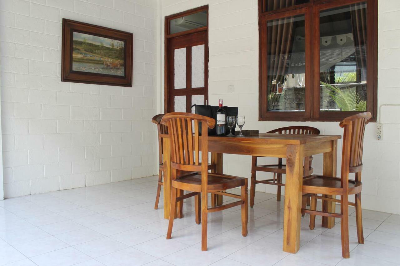 White Creative Villa Campuhan Ubud Extérieur photo